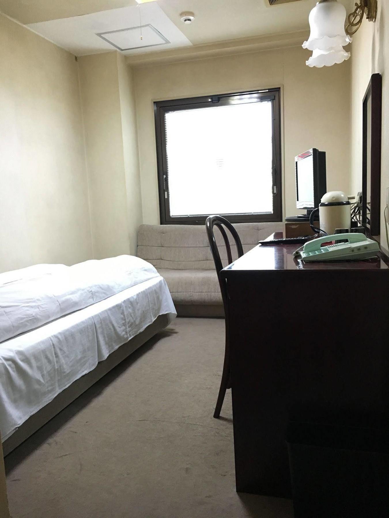 Aoi Business Hotel فوكوياما المظهر الخارجي الصورة